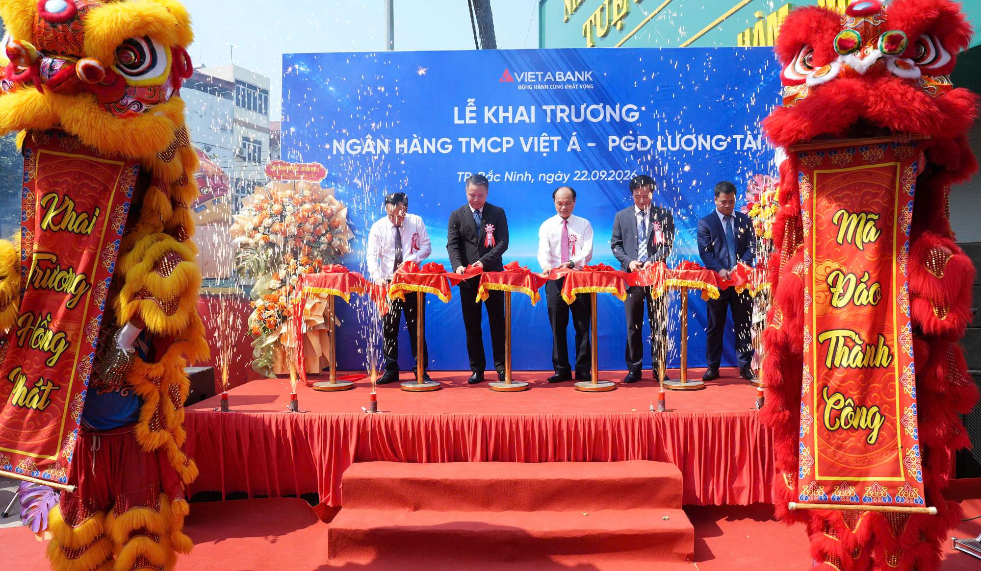 VIETABANK CHÍNH THỨC KHAI TRƯƠNG PHÒNG GIAO DỊCH LƯƠNG TÀI TẠI THÀNH PHỐ BẮC NINH