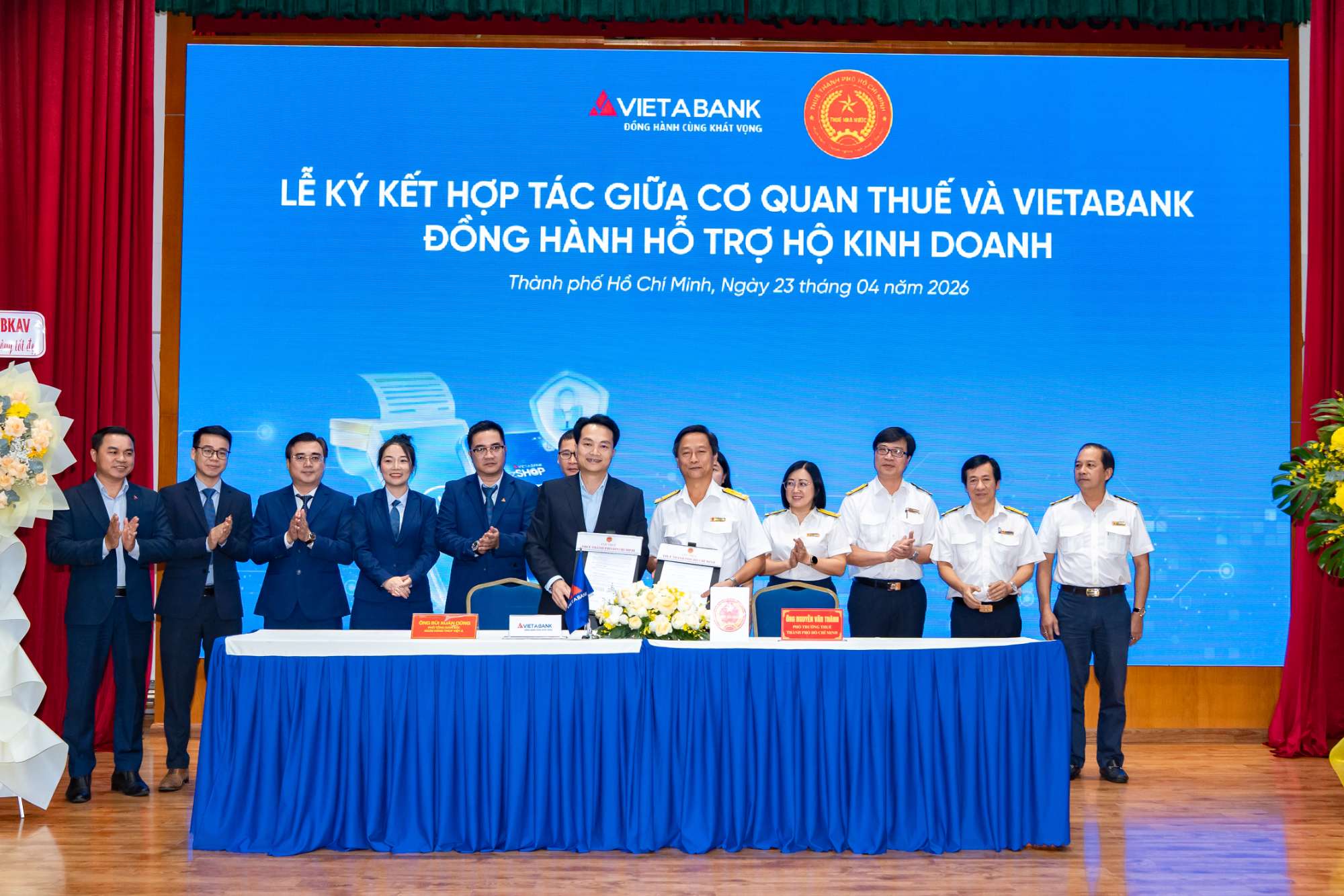 VIETABANK hợp tác cùng Thuế TP.HCM hỗ trợ hộ kinh doanh chuyển đổi sang kê khai thuế