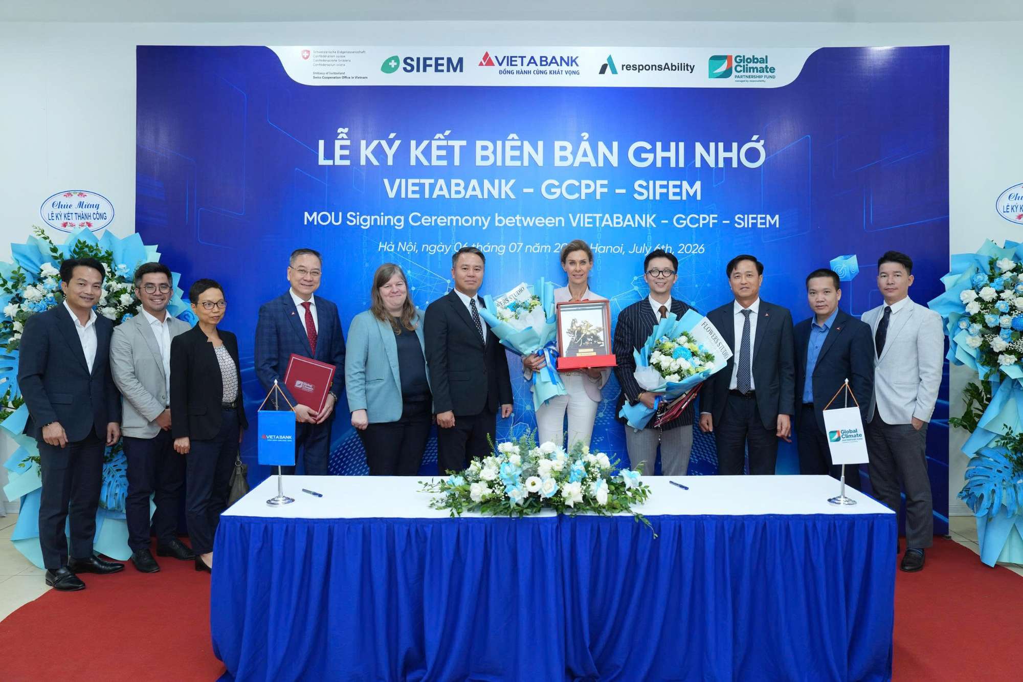 Theo biên bản ghi nhớ hợp tác ký ngày 06/7/2026 tại Hà Nội, GCPF và SIFEM sẽ cung cấp cho VietABank hai khoản vay ưu tiên. Ảnh: VietABank